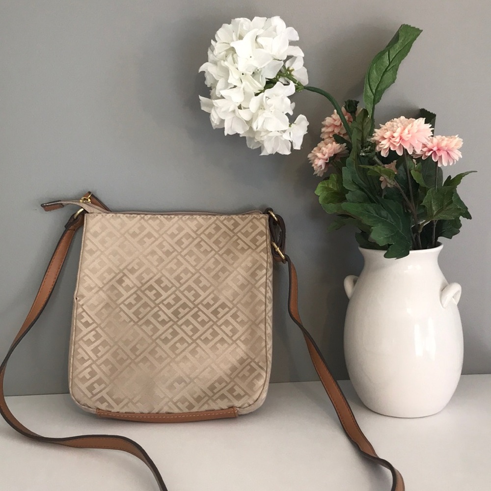 Tommy Hilfiger Cross Body Purse - Picture 2 of 5